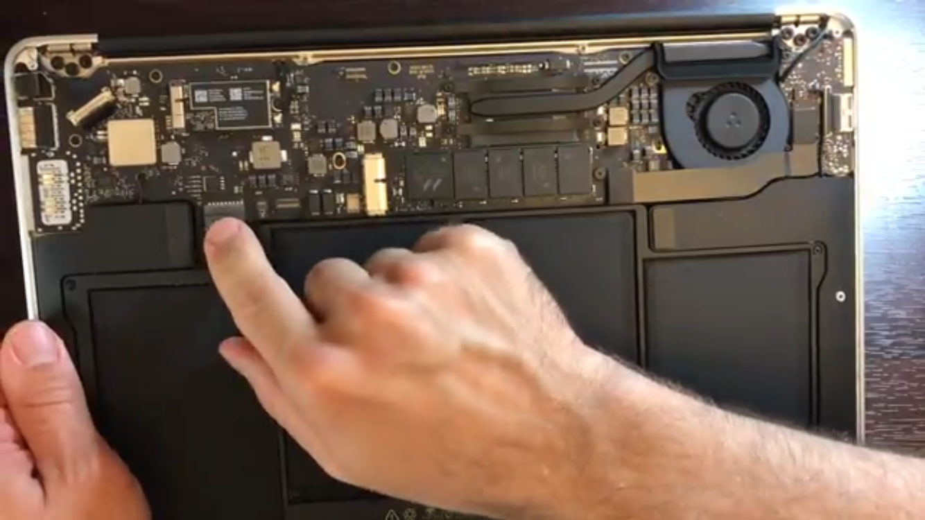 how to clean up a macbook air hard drive